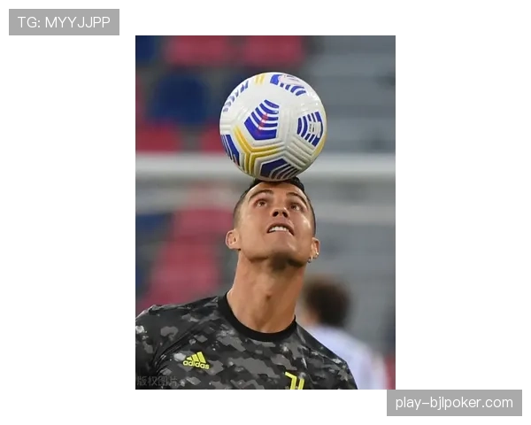 半场战报:国际米兰1-0领先莱切,姆希塔良角球头槌破门 半场战报:国际米兰1-0领先莱切,姆希塔良角球头槌破门